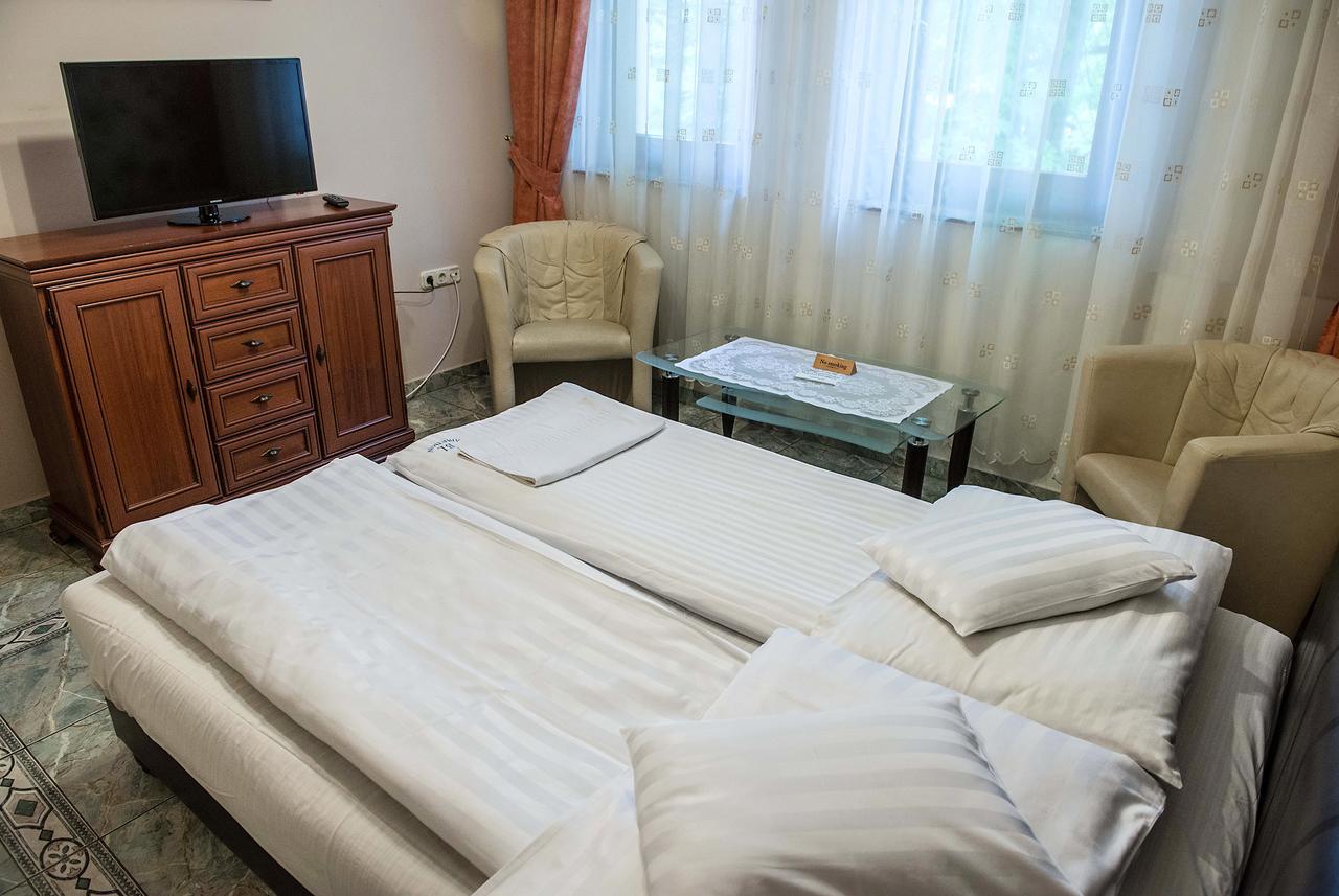 Bl Luxus Apartman Szeged Exterior foto
